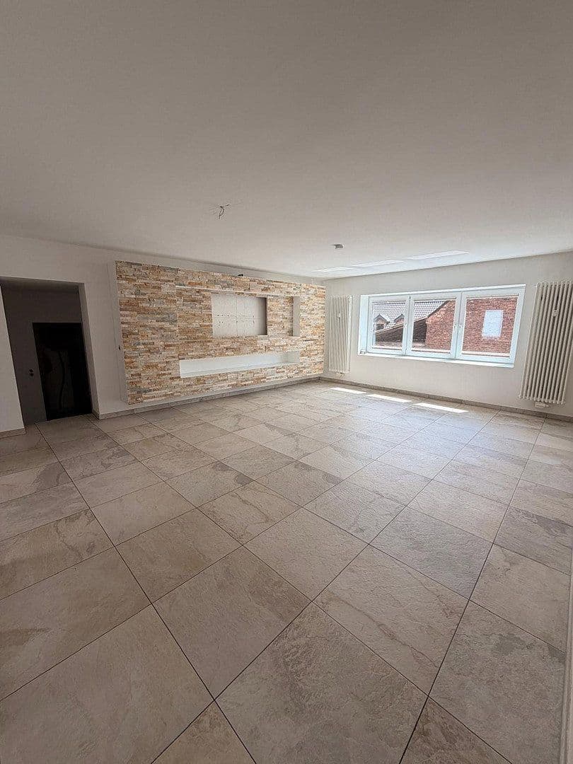 Pronájem bytu 3+1 131 m², Pulheim, Severní Porýní-Vestfálsko Pronájem bytu 3+1 131 m², Pulheim, Severní Porýní-Vestfálsko