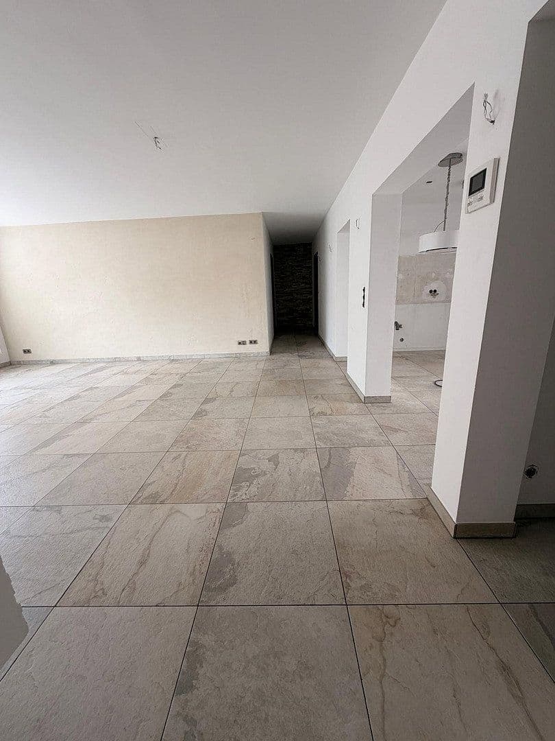 Pronájem bytu 3+1 131 m², Pulheim, Severní Porýní-Vestfálsko Pronájem bytu 3+1 131 m², Pulheim, Severní Porýní-Vestfálsko