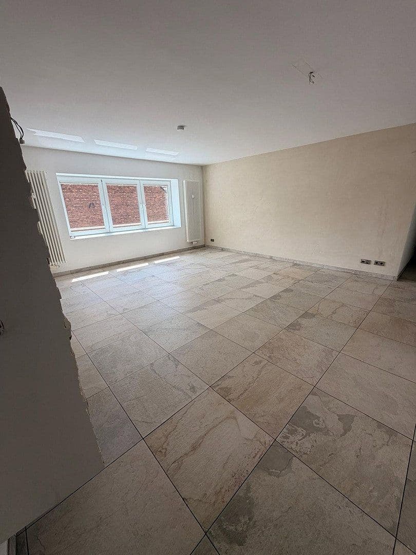 Pronájem bytu 3+1 131 m², Pulheim, Severní Porýní-Vestfálsko Pronájem bytu 3+1 131 m², Pulheim, Severní Porýní-Vestfálsko