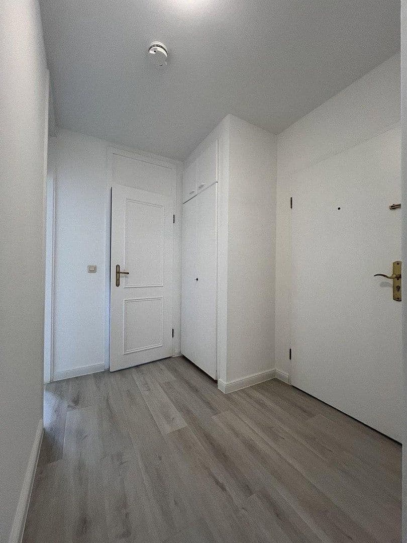 Prodej bytu 2+1 46 m², Hamburg, Hamburg Prodej bytu 2+1 46 m², Hamburg, Hamburg