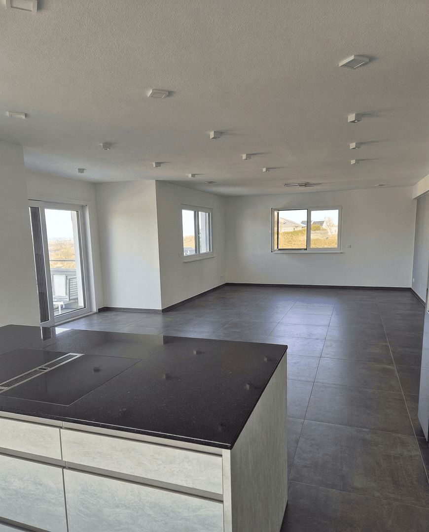 Prodej domu 245 m², pozemek 790 m², Bad Bellingen, Bádensko-Württembersko Prodej domu 245 m², pozemek 790 m², Bad Bellingen, Bádensko-Württembersko