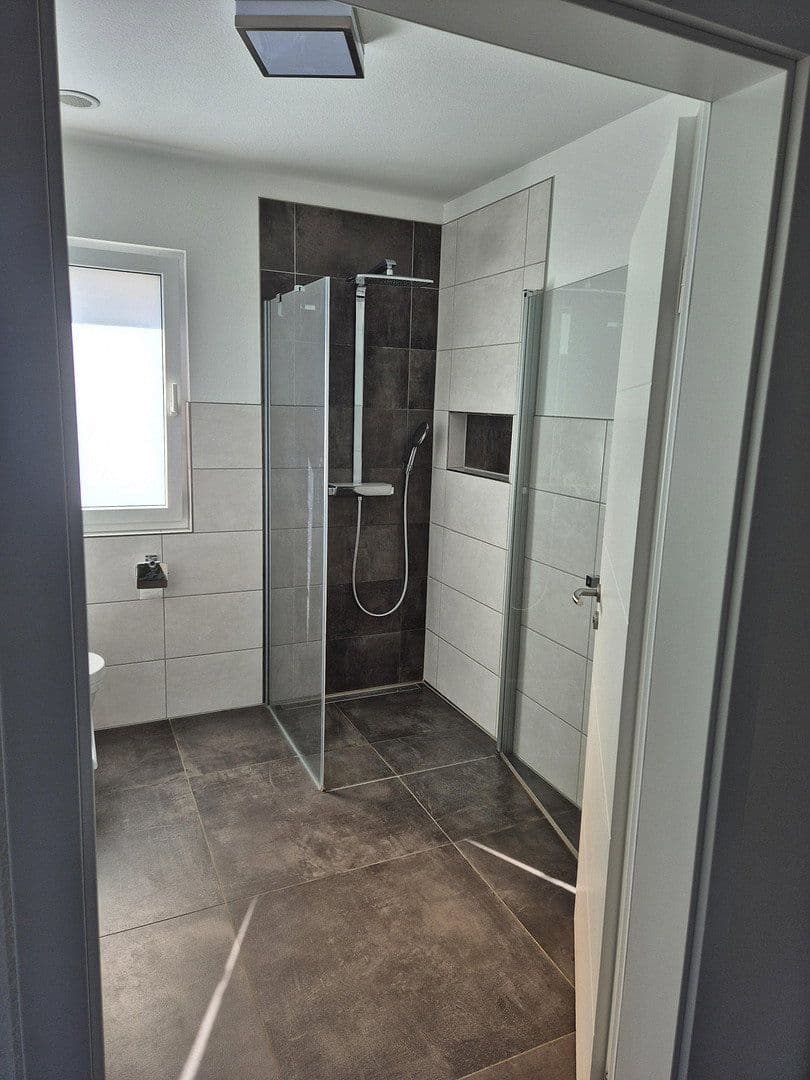 Prodej domu 245 m², pozemek 790 m², Bad Bellingen, Bádensko-Württembersko Prodej domu 245 m², pozemek 790 m², Bad Bellingen, Bádensko-Württembersko