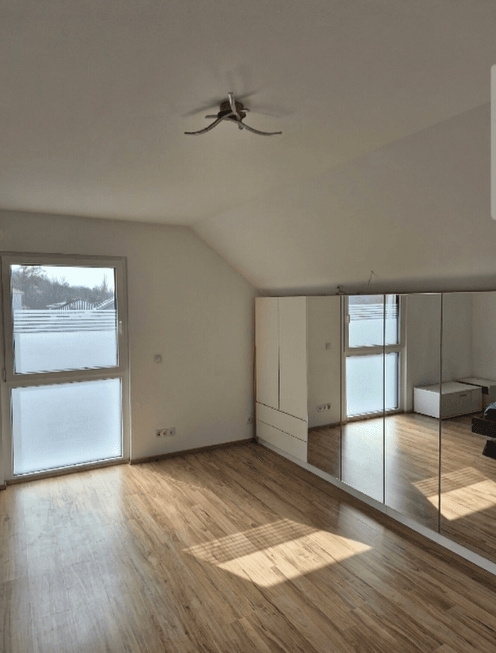 Prodej domu 245 m², pozemek 790 m², Bad Bellingen, Bádensko-Württembersko Prodej domu 245 m², pozemek 790 m², Bad Bellingen, Bádensko-Württembersko