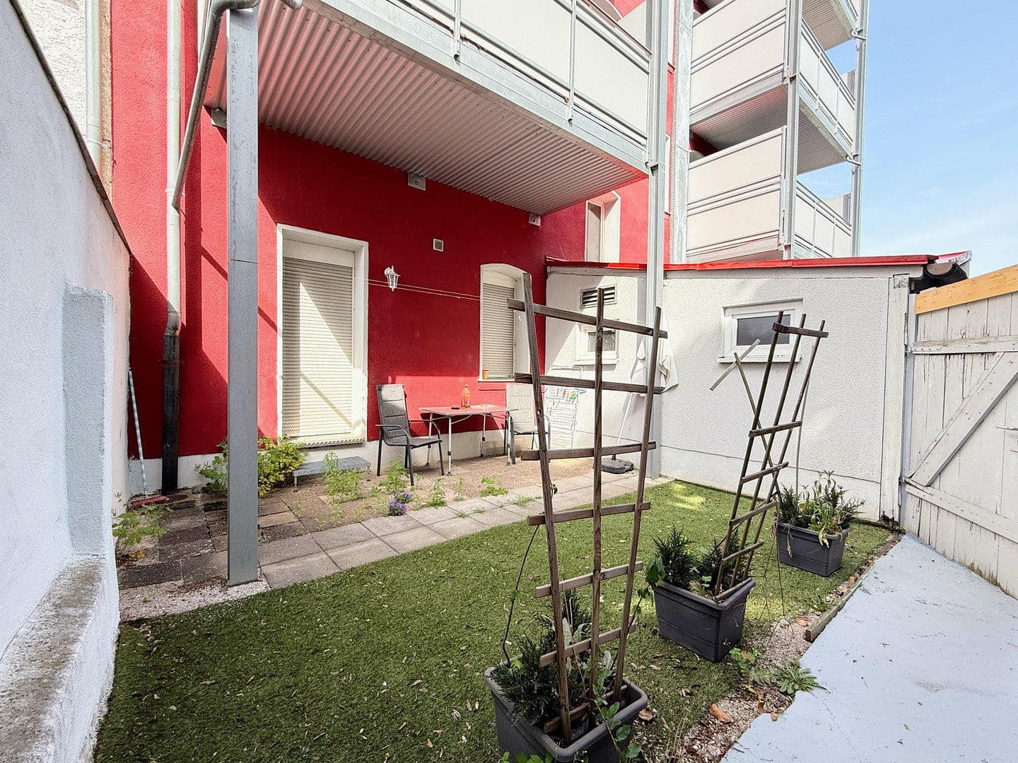 Prodej domu 478 m², pozemek 297 m², Nürnberger Str. 180, Fürth, Bavorsko Prodej domu 478 m², pozemek 297 m², Nürnberger Str. 180, Fürth, Bavorsko