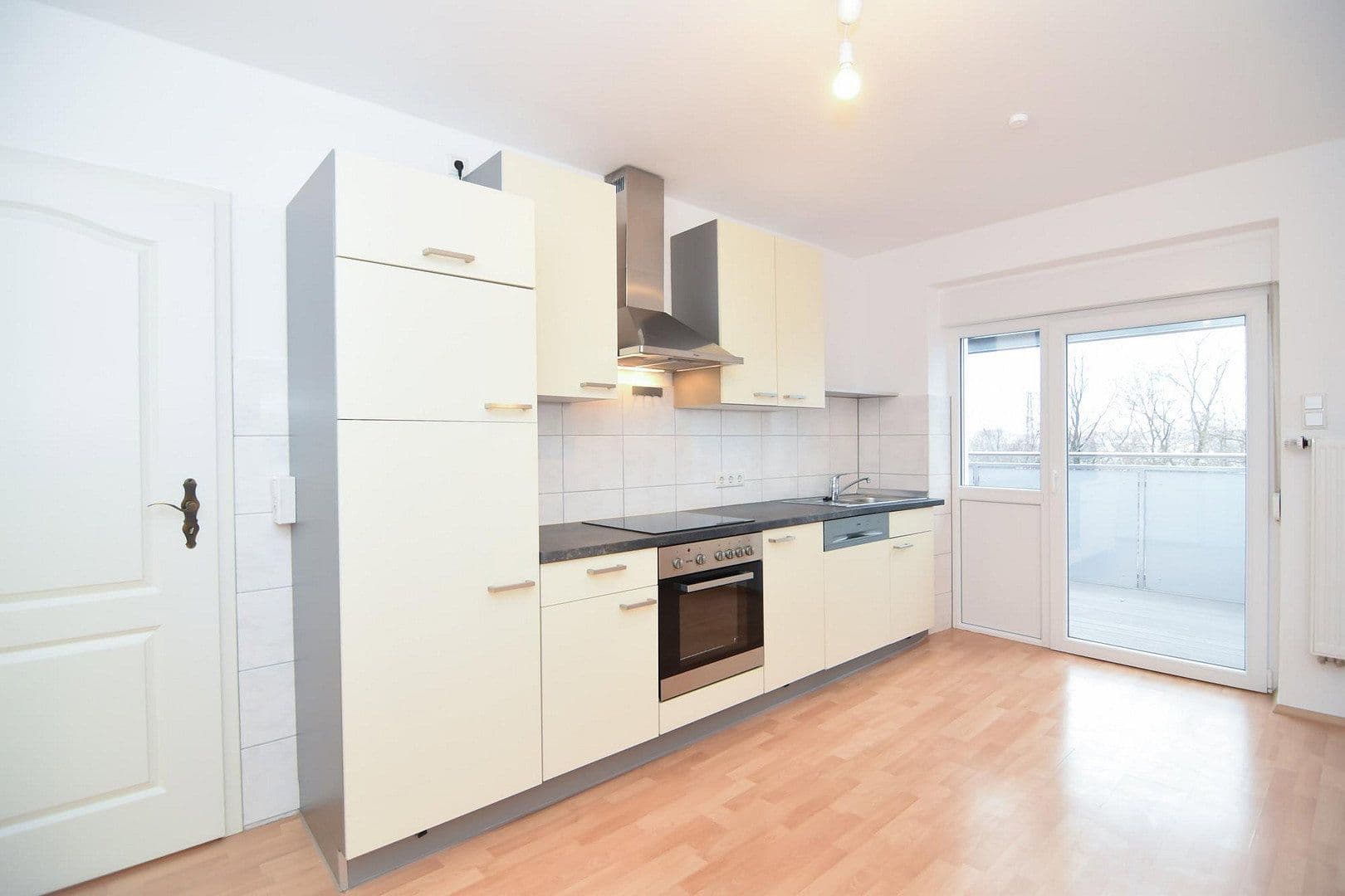 Prodej domu 478 m², pozemek 297 m², Nürnberger Str. 180, Fürth, Bavorsko Prodej domu 478 m², pozemek 297 m², Nürnberger Str. 180, Fürth, Bavorsko