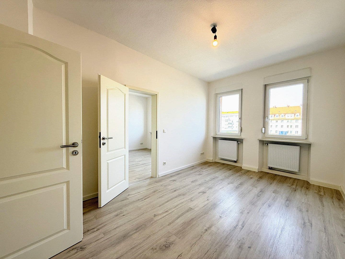 Prodej domu 478 m², pozemek 297 m², Nürnberger Str. 180, Fürth, Bavorsko Prodej domu 478 m², pozemek 297 m², Nürnberger Str. 180, Fürth, Bavorsko