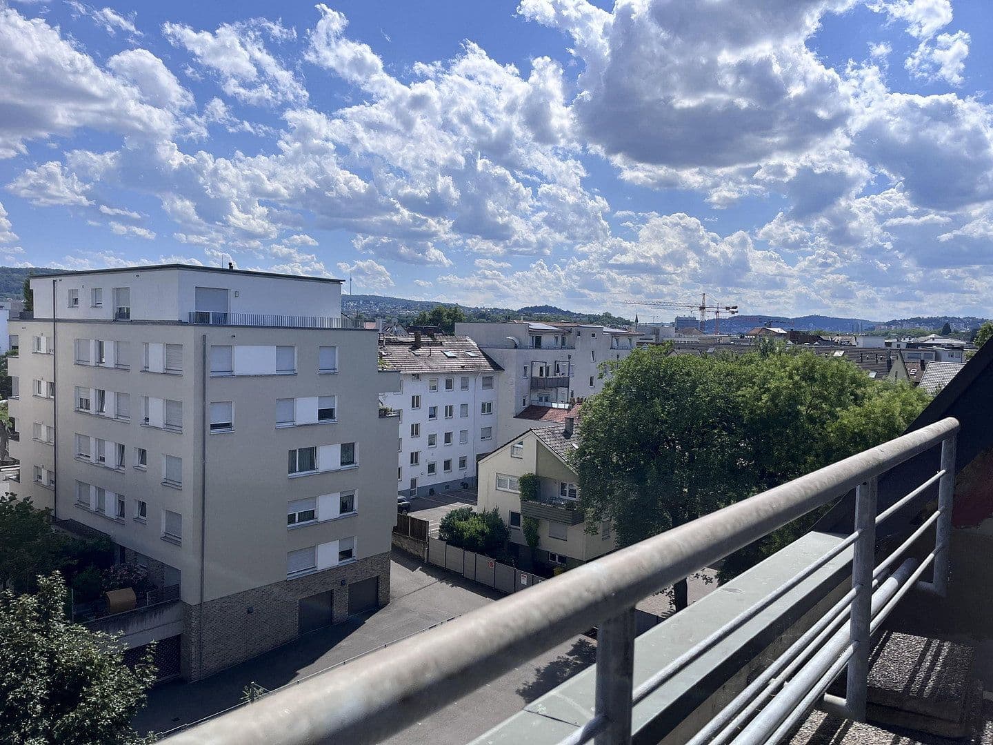 Prodej bytu 6+1 146 m², Stuttgart, Bádensko-Württembersko Prodej bytu 6+1 146 m², Stuttgart, Bádensko-Württembersko