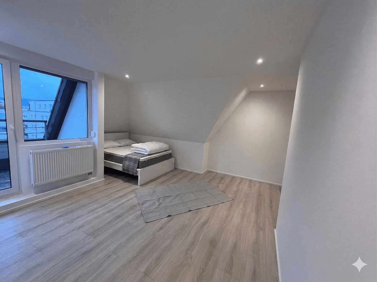 Prodej bytu 6+1 146 m², Stuttgart, Bádensko-Württembersko Prodej bytu 6+1 146 m², Stuttgart, Bádensko-Württembersko