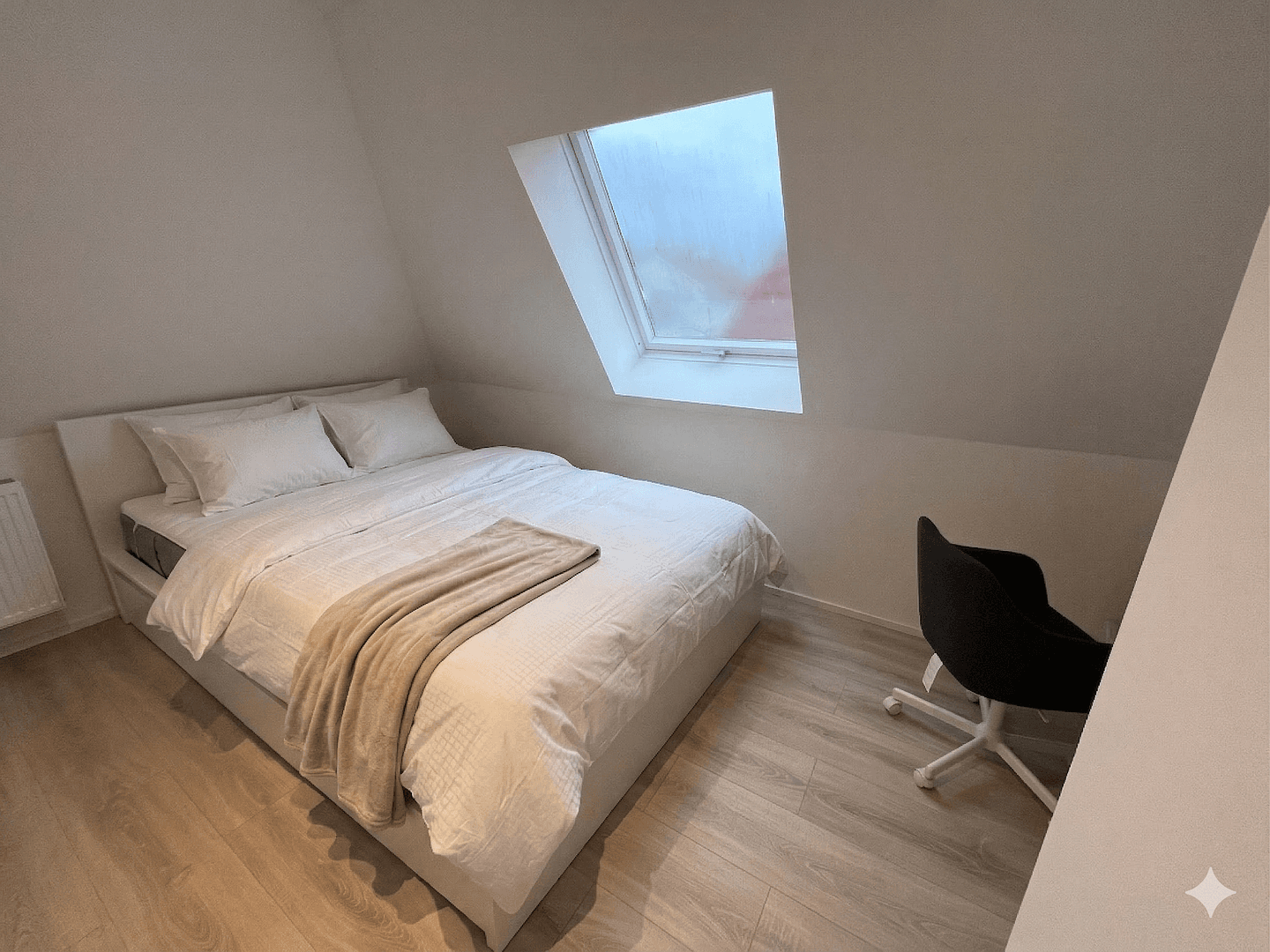 Prodej bytu 6+1 146 m², Stuttgart, Bádensko-Württembersko Prodej bytu 6+1 146 m², Stuttgart, Bádensko-Württembersko