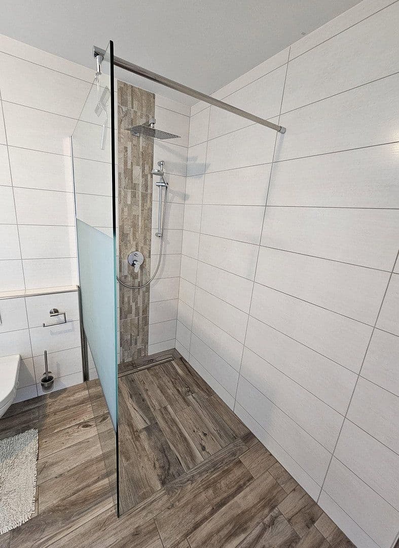 Prodej bytu 7+1 210 m², Burgthann, Bavorsko Prodej bytu 7+1 210 m², Burgthann, Bavorsko