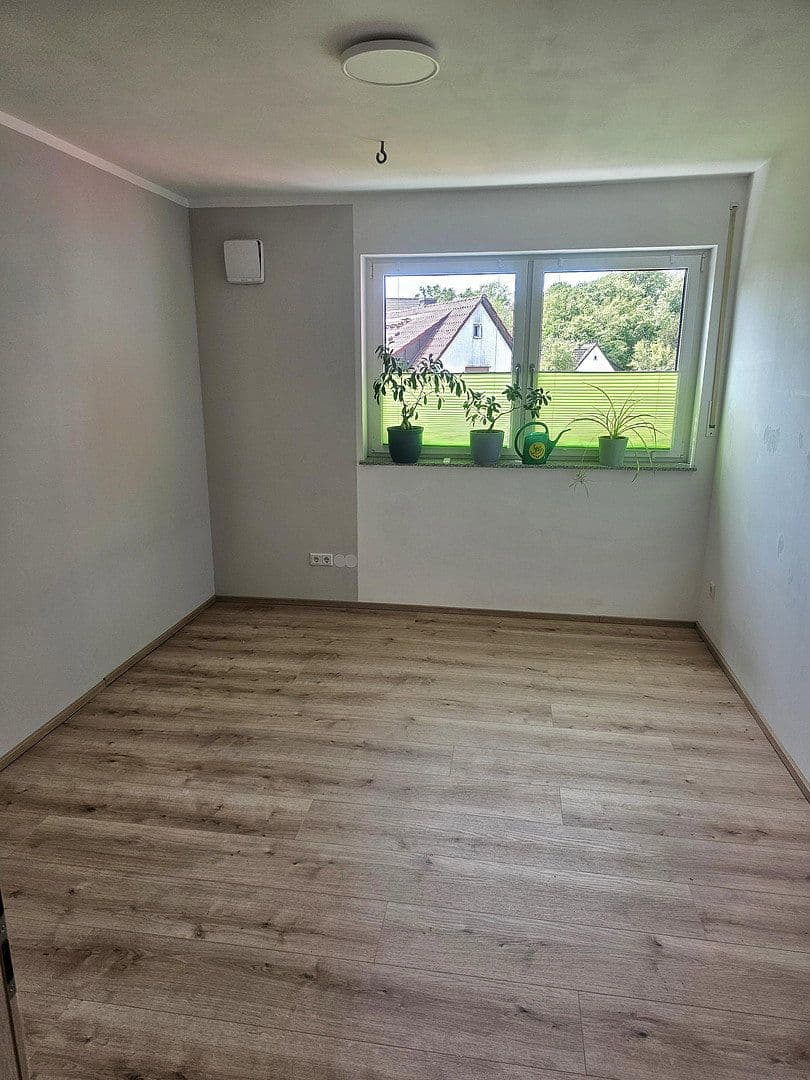 Prodej bytu 7+1 210 m², Burgthann, Bavorsko Prodej bytu 7+1 210 m², Burgthann, Bavorsko