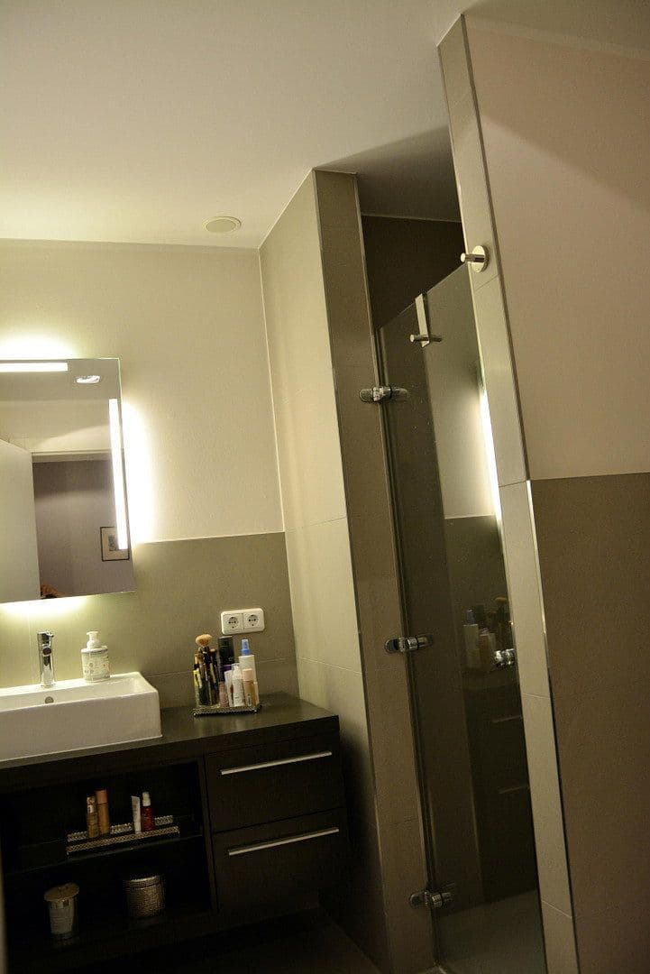 Prodej bytu 4+1 148 m², Gertrudenstraße, Rostock, Mecklenburg-Vorpommern Prodej bytu 4+1 148 m², Gertrudenstraße, Rostock, Mecklenburg-Vorpommern