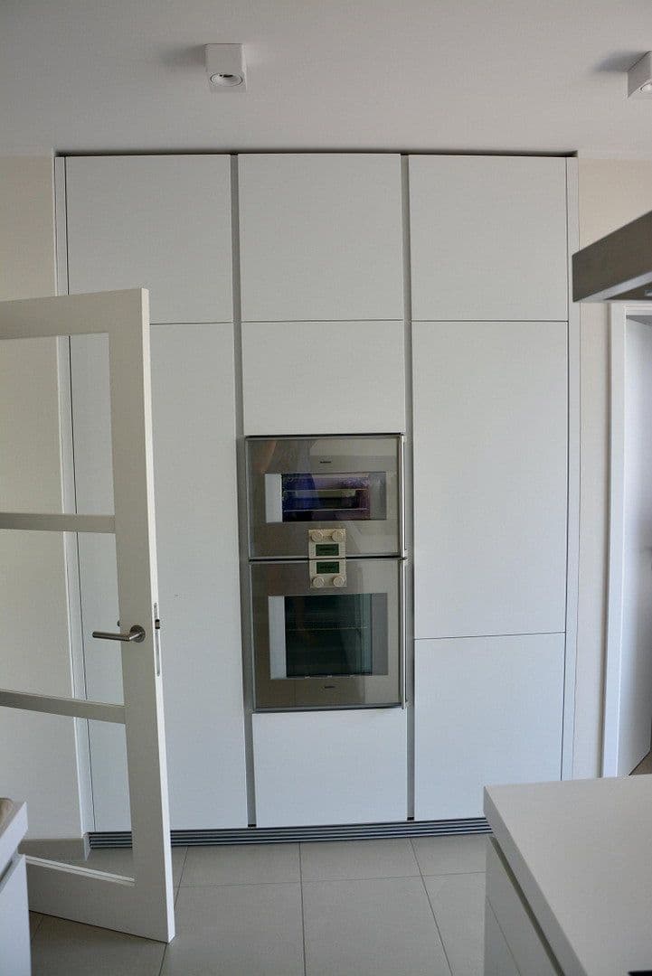 Prodej bytu 4+1 148 m², Gertrudenstraße, Rostock, Mecklenburg-Vorpommern Prodej bytu 4+1 148 m², Gertrudenstraße, Rostock, Mecklenburg-Vorpommern