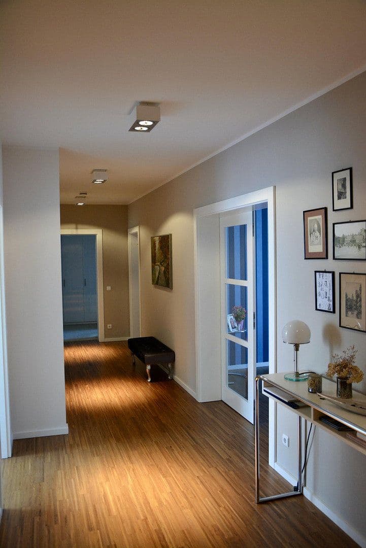 Prodej bytu 4+1 148 m², Gertrudenstraße, Rostock, Mecklenburg-Vorpommern Prodej bytu 4+1 148 m², Gertrudenstraße, Rostock, Mecklenburg-Vorpommern