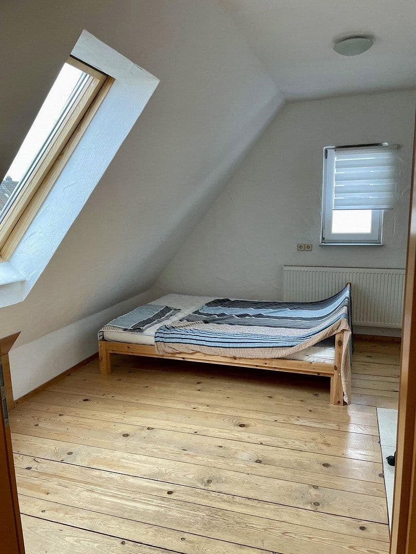 Prodej domu 180 m², pozemek 192 m², Mühlweg 50, Villingen-Schwenningen, Bádensko-Württembersko Prodej domu 180 m², pozemek 192 m², Mühlweg 50, Villingen-Schwenningen, Bádensko-Württembersko