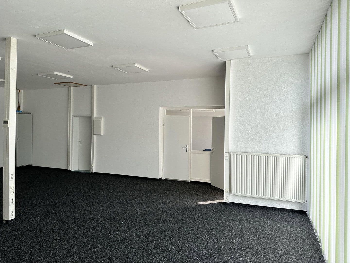 Pronájem nebytového prostoru 588 m², Mühllach 11, Röthenbach an der Pegnitz, Bavorsko Pronájem nebytového prostoru 588 m², Mühllach 11, Röthenbach an der Pegnitz, Bavorsko