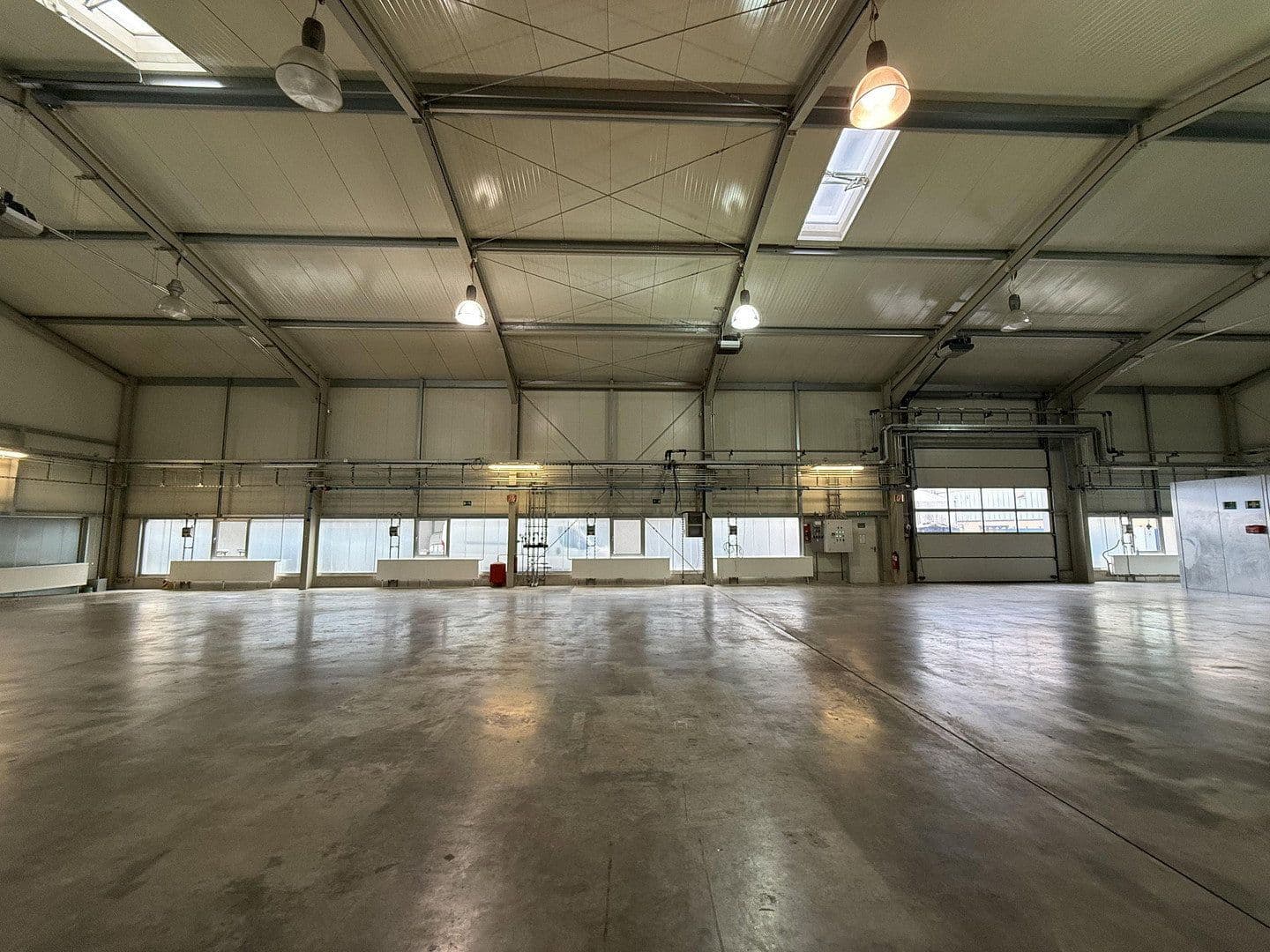 Pronájem nebytového prostoru 588 m², Mühllach 11, Röthenbach an der Pegnitz, Bavorsko Pronájem nebytového prostoru 588 m², Mühllach 11, Röthenbach an der Pegnitz, Bavorsko