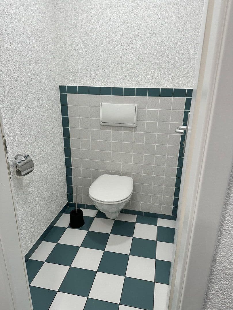 Pronájem nebytového prostoru 588 m², Mühllach 11, Röthenbach an der Pegnitz, Bavorsko Pronájem nebytového prostoru 588 m², Mühllach 11, Röthenbach an der Pegnitz, Bavorsko