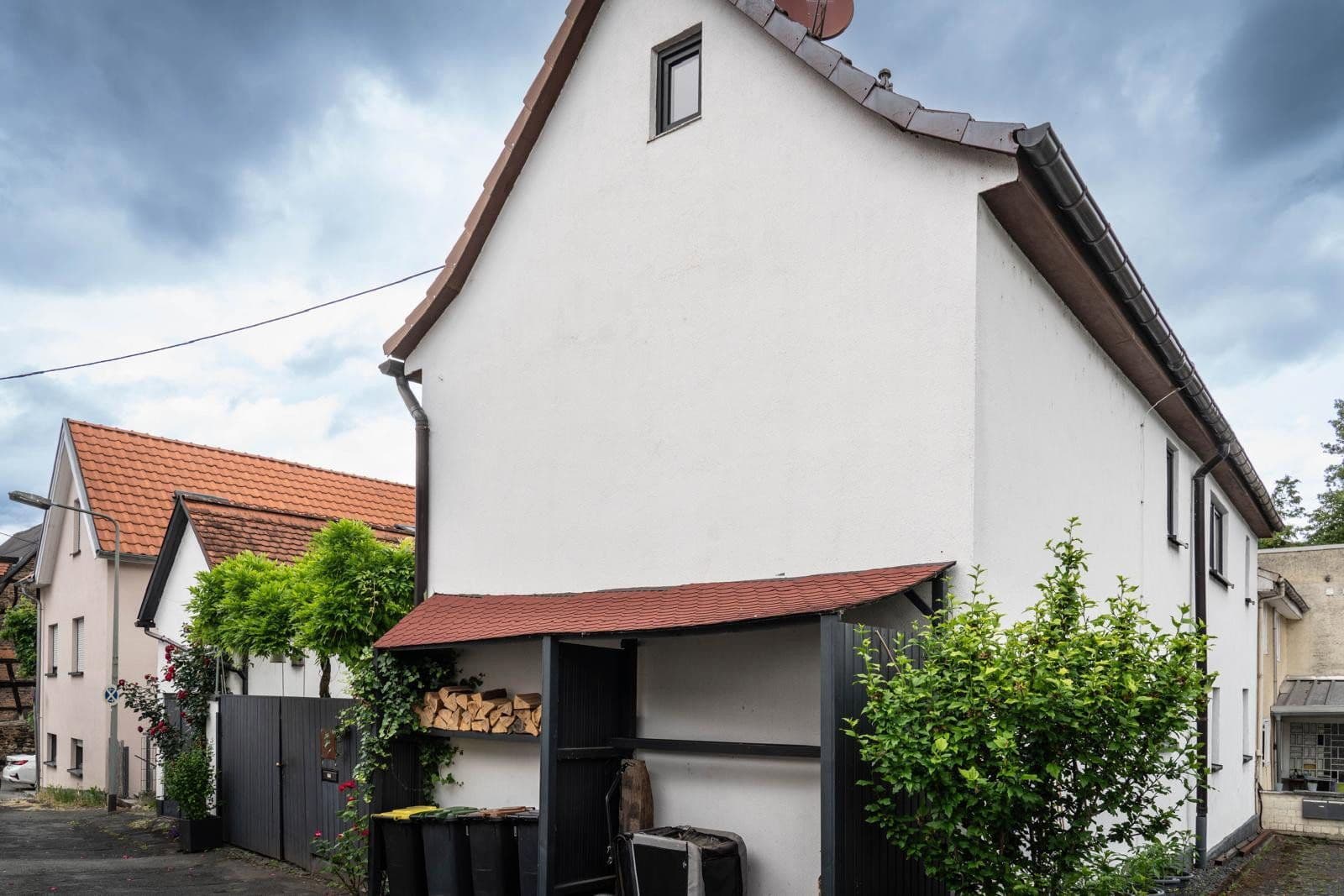 Prodej domu 180 m², pozemek 195 m², Frankfurt am Main, Hessen Prodej domu 180 m², pozemek 195 m², Frankfurt am Main, Hessen
