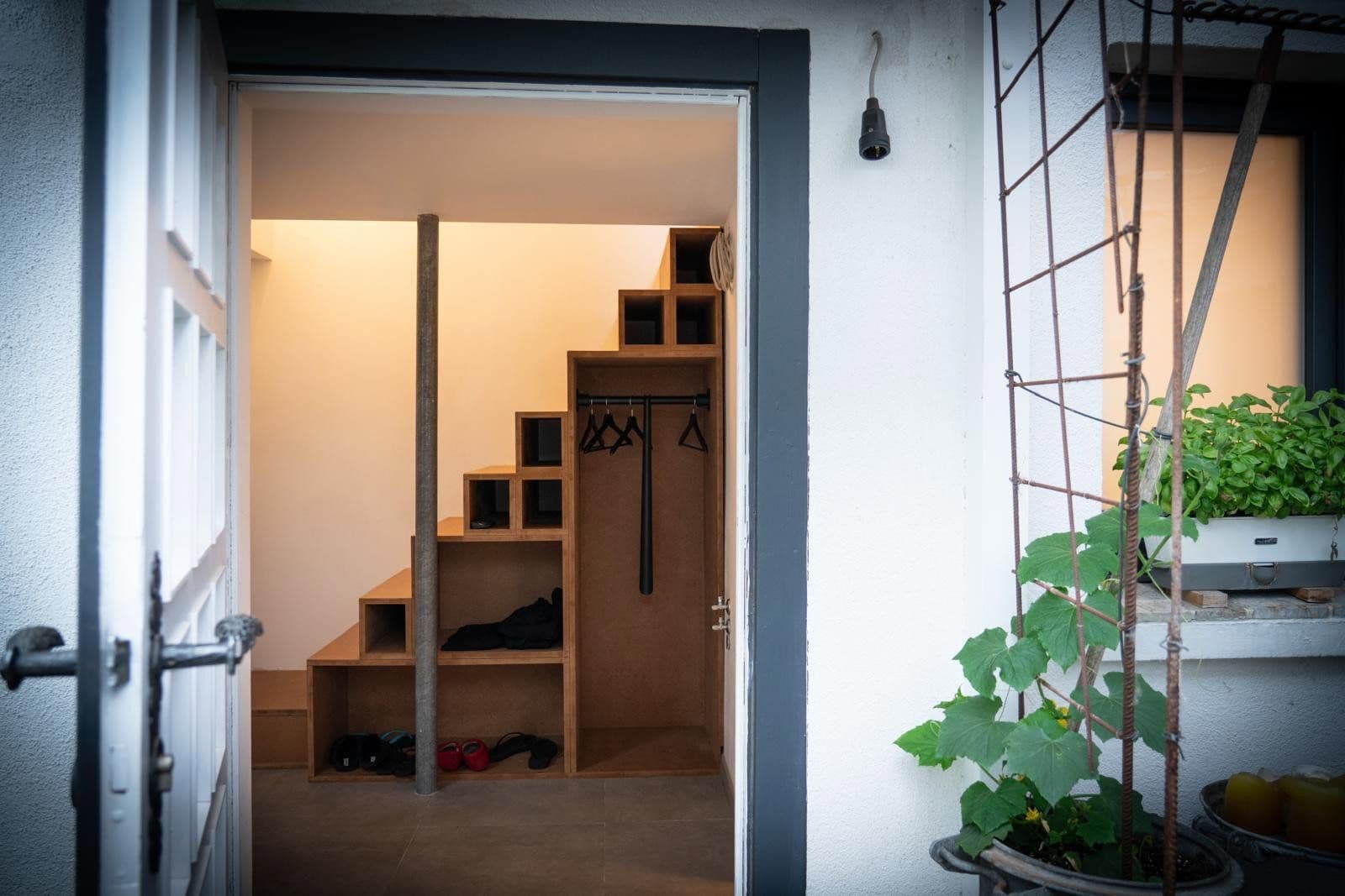 Prodej domu 180 m², pozemek 195 m², Frankfurt am Main, Hessen Prodej domu 180 m², pozemek 195 m², Frankfurt am Main, Hessen