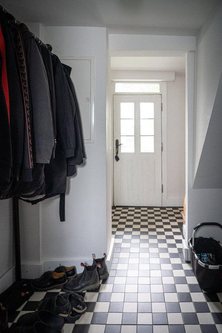 Prodej domu 180 m², pozemek 195 m², Frankfurt am Main, Hessen Prodej domu 180 m², pozemek 195 m², Frankfurt am Main, Hessen