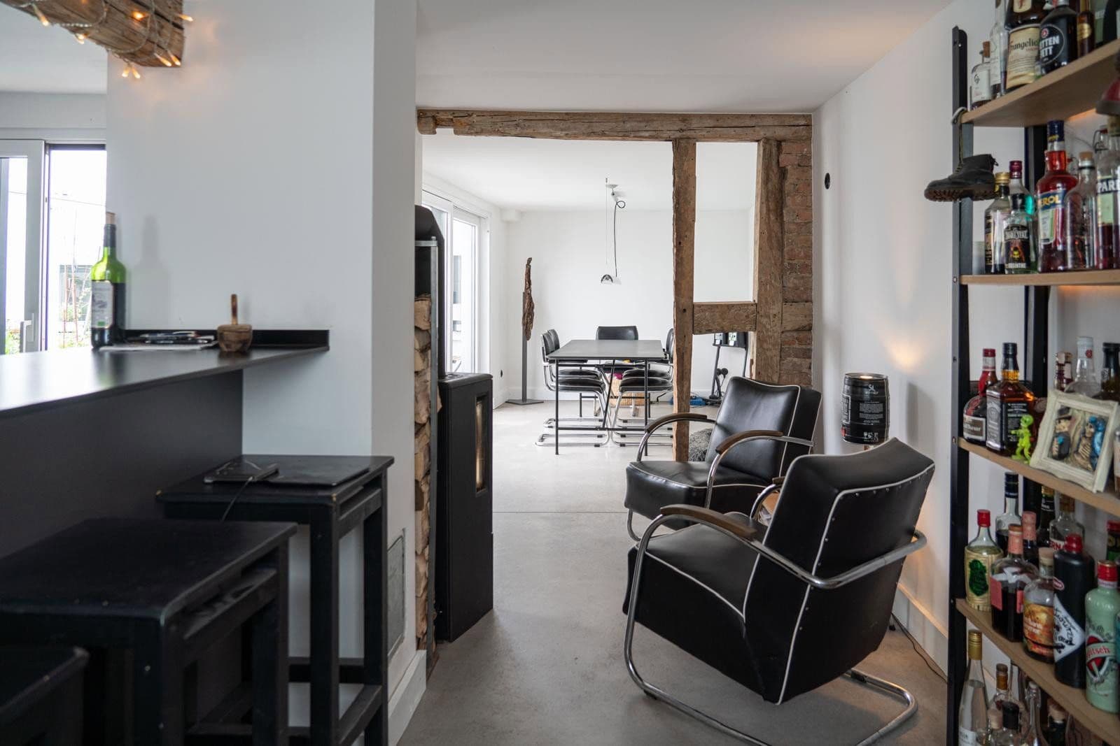 Prodej domu 180 m², pozemek 195 m², Frankfurt am Main, Hessen Prodej domu 180 m², pozemek 195 m², Frankfurt am Main, Hessen
