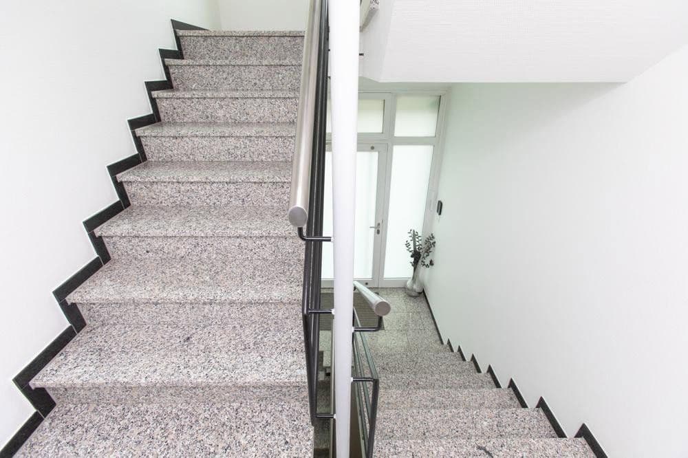 Prodej domu 698 m², pozemek 856 m², Düsseldorf, Severní Porýní-Vestfálsko Prodej domu 698 m², pozemek 856 m², Düsseldorf, Severní Porýní-Vestfálsko