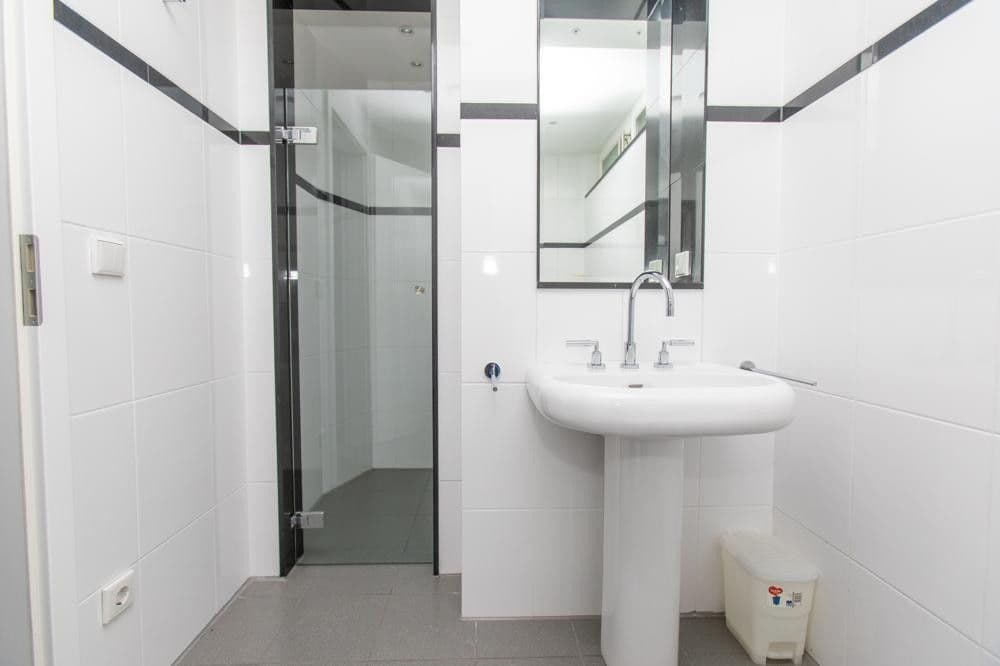 Prodej domu 698 m², pozemek 856 m², Düsseldorf, Severní Porýní-Vestfálsko Prodej domu 698 m², pozemek 856 m², Düsseldorf, Severní Porýní-Vestfálsko