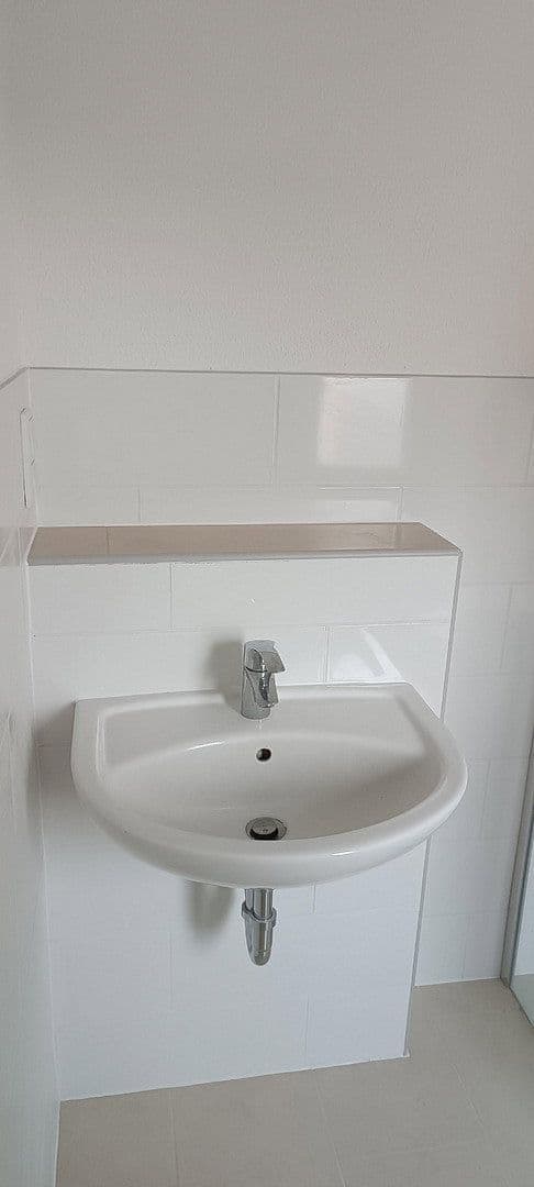 Pronájem bytu 2+1 37 m², Dessauer Str. 66, Aken (Elbe), Sasko-Anhaltsko Pronájem bytu 2+1 37 m², Dessauer Str. 66, Aken (Elbe), Sasko-Anhaltsko