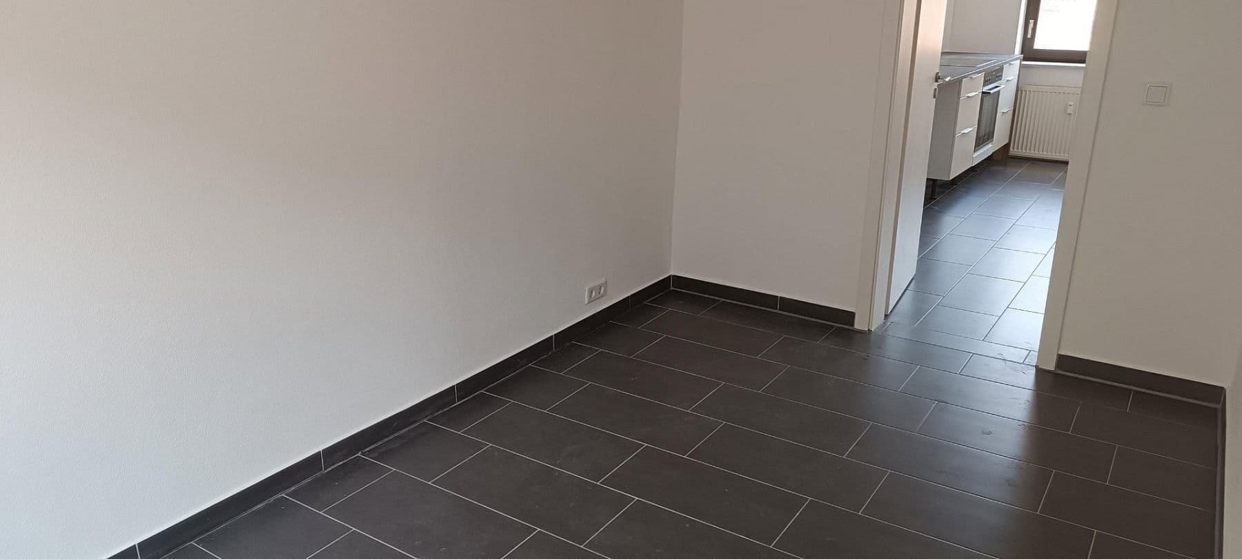 Pronájem bytu 2+1 37 m², Dessauer Str. 66, Aken (Elbe), Sasko-Anhaltsko Pronájem bytu 2+1 37 m², Dessauer Str. 66, Aken (Elbe), Sasko-Anhaltsko