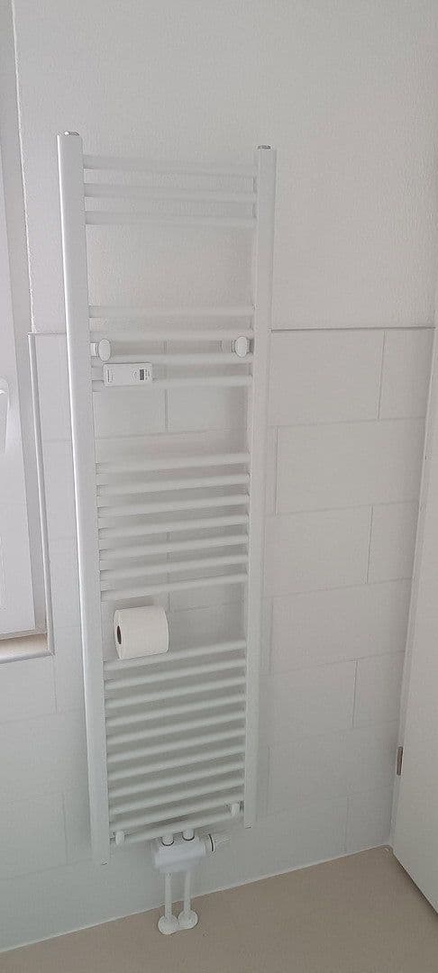 Pronájem bytu 2+1 37 m², Dessauer Str. 66, Aken (Elbe), Sasko-Anhaltsko Pronájem bytu 2+1 37 m², Dessauer Str. 66, Aken (Elbe), Sasko-Anhaltsko