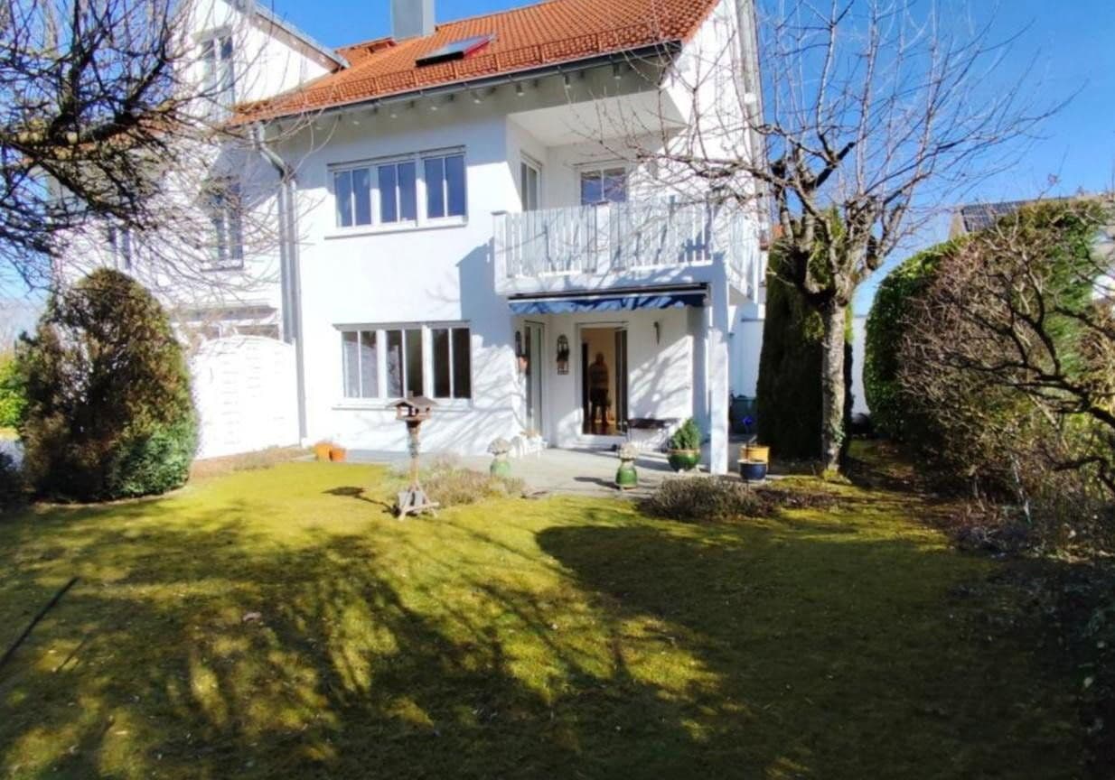 Prodej domu 192 m², pozemek 400 m², Pullach, Bavorsko Prodej domu 192 m², pozemek 400 m², Pullach, Bavorsko