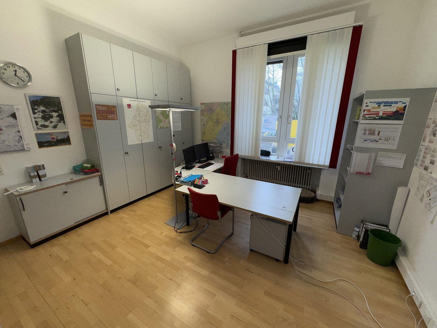 Pronájem kanceláře 130 m², Baden-Baden, Bádensko-Württembersko Pronájem kanceláře 130 m², Baden-Baden, Bádensko-Württembersko