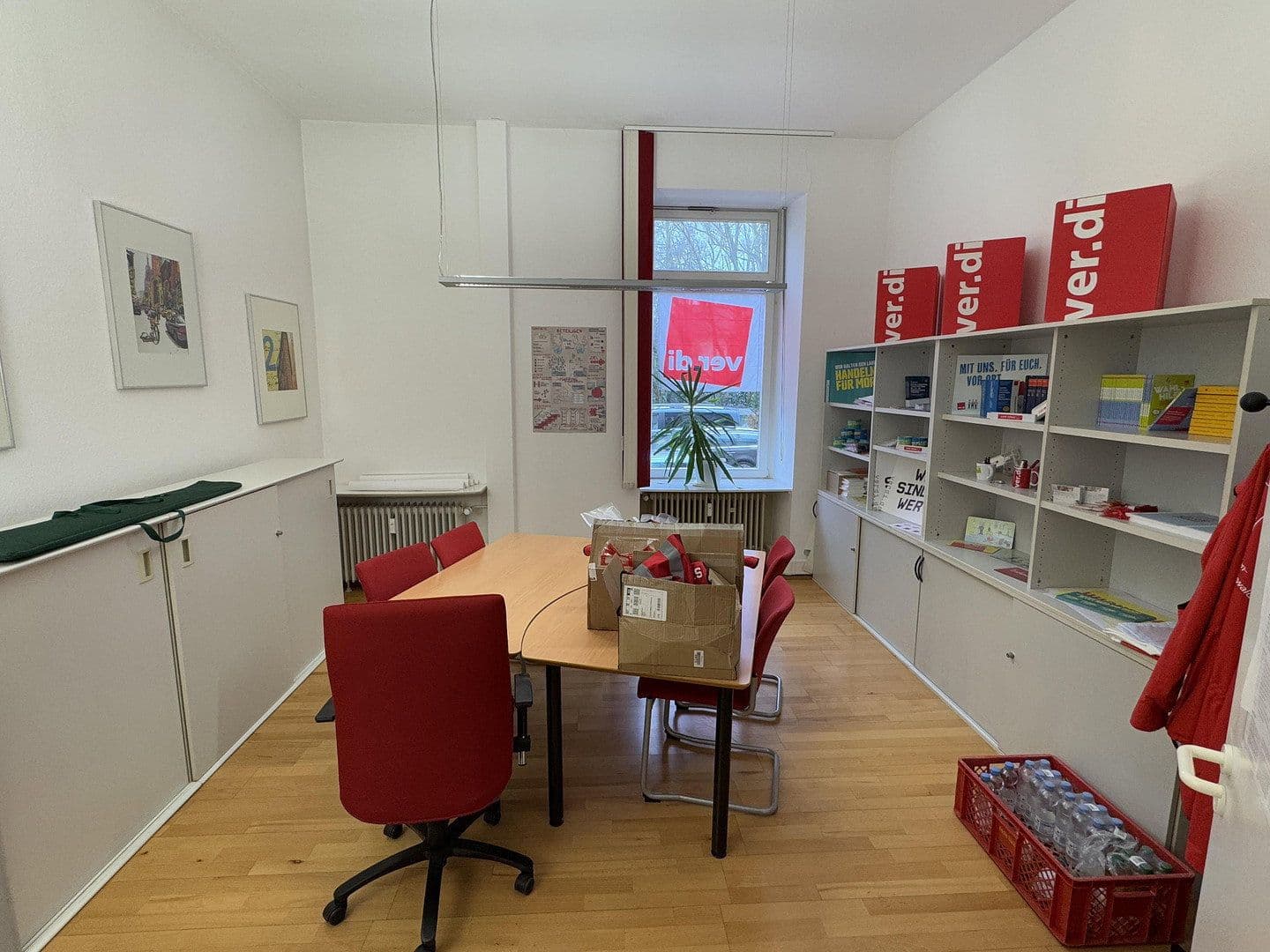 Pronájem kanceláře 130 m², Baden-Baden, Bádensko-Württembersko Pronájem kanceláře 130 m², Baden-Baden, Bádensko-Württembersko