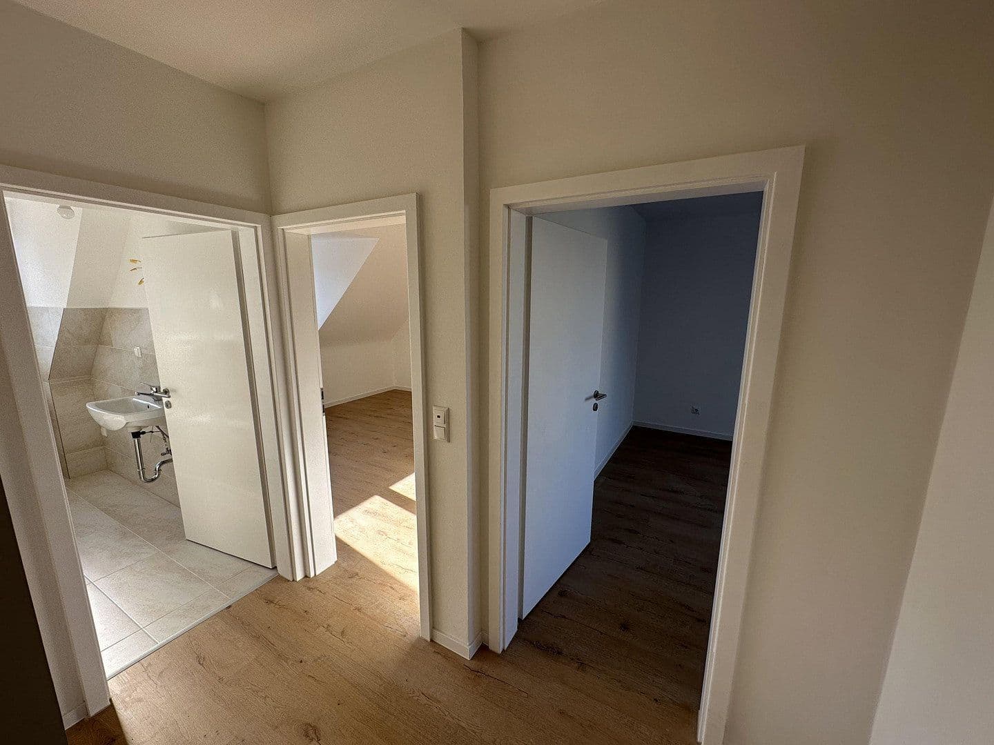 Pronájem bytu 3+1 83 m², Rotwasserstraße, Aschaffenburg, Bavorsko Pronájem bytu 3+1 83 m², Rotwasserstraße, Aschaffenburg, Bavorsko