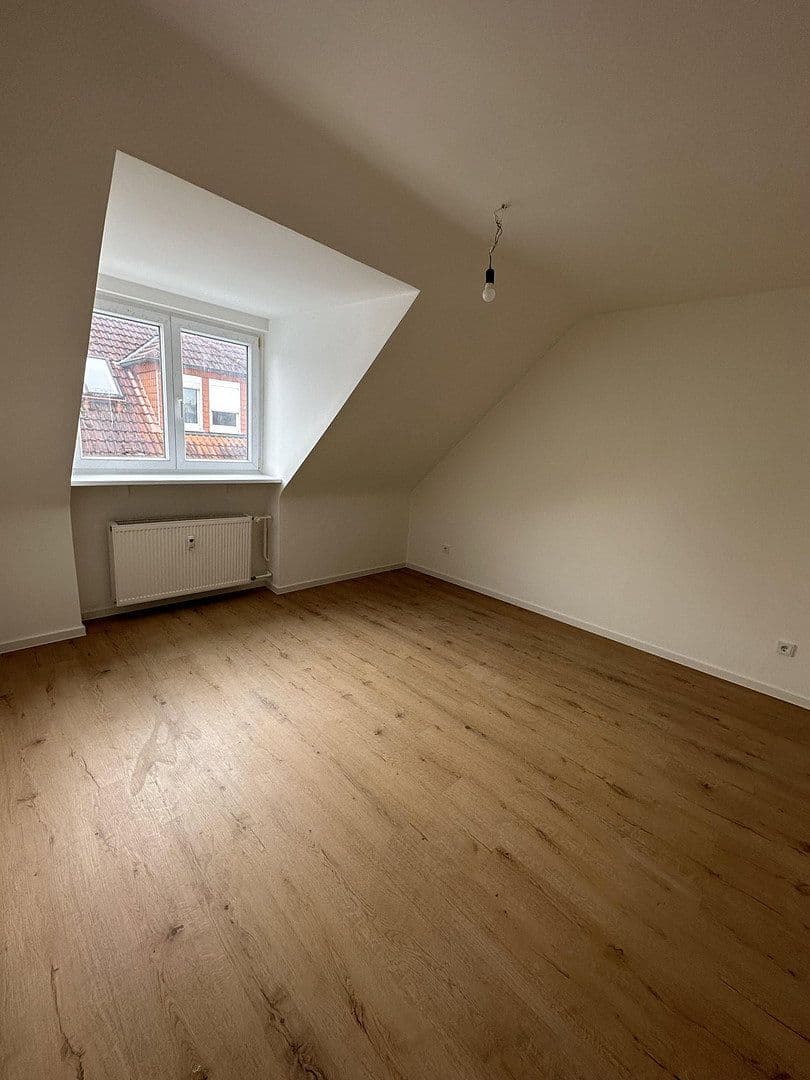 Pronájem bytu 3+1 83 m², Rotwasserstraße, Aschaffenburg, Bavorsko Pronájem bytu 3+1 83 m², Rotwasserstraße, Aschaffenburg, Bavorsko