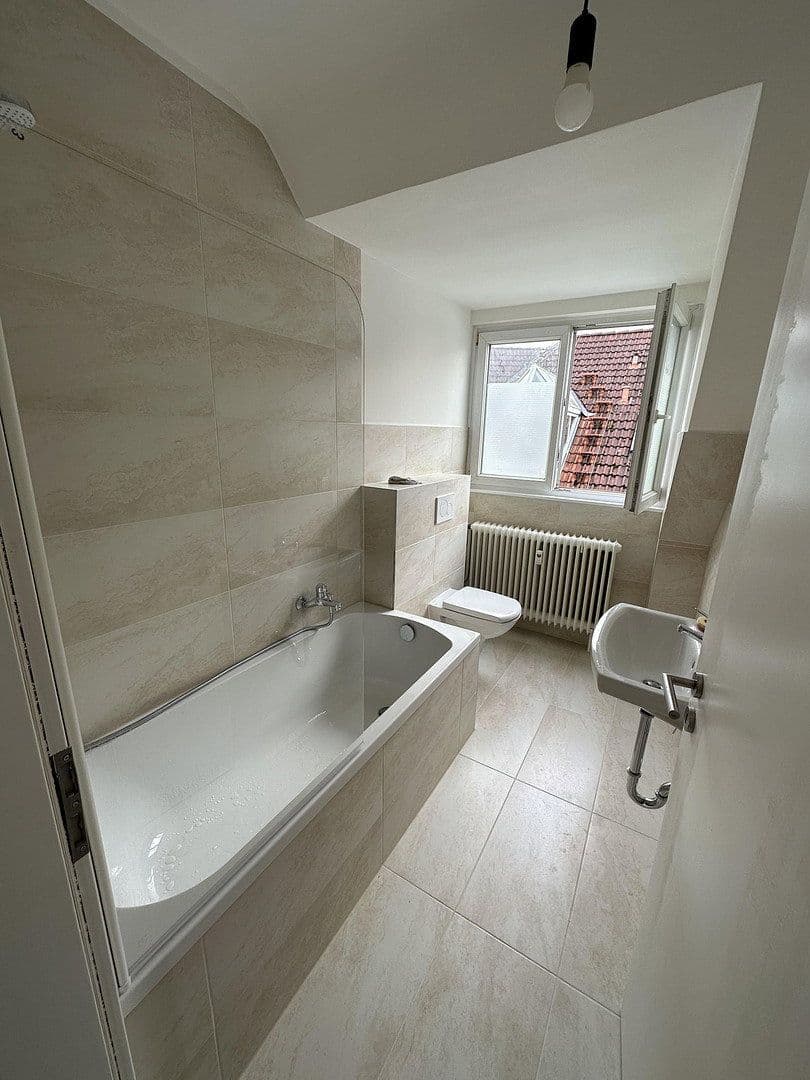 Pronájem bytu 3+1 83 m², Rotwasserstraße, Aschaffenburg, Bavorsko Pronájem bytu 3+1 83 m², Rotwasserstraße, Aschaffenburg, Bavorsko
