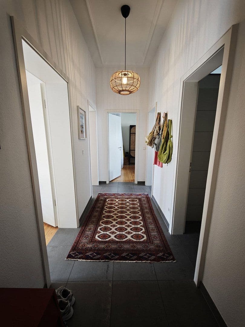 Pronájem bytu 3+1 75 m², Baden-Baden, Bádensko-Württembersko Pronájem bytu 3+1 75 m², Baden-Baden, Bádensko-Württembersko