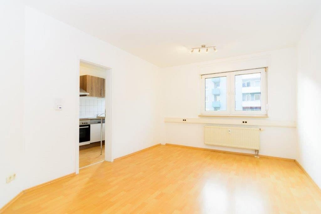 Prodej kanceláře 150 m², Nürnberg, Bavorsko Prodej kanceláře 150 m², Nürnberg, Bavorsko