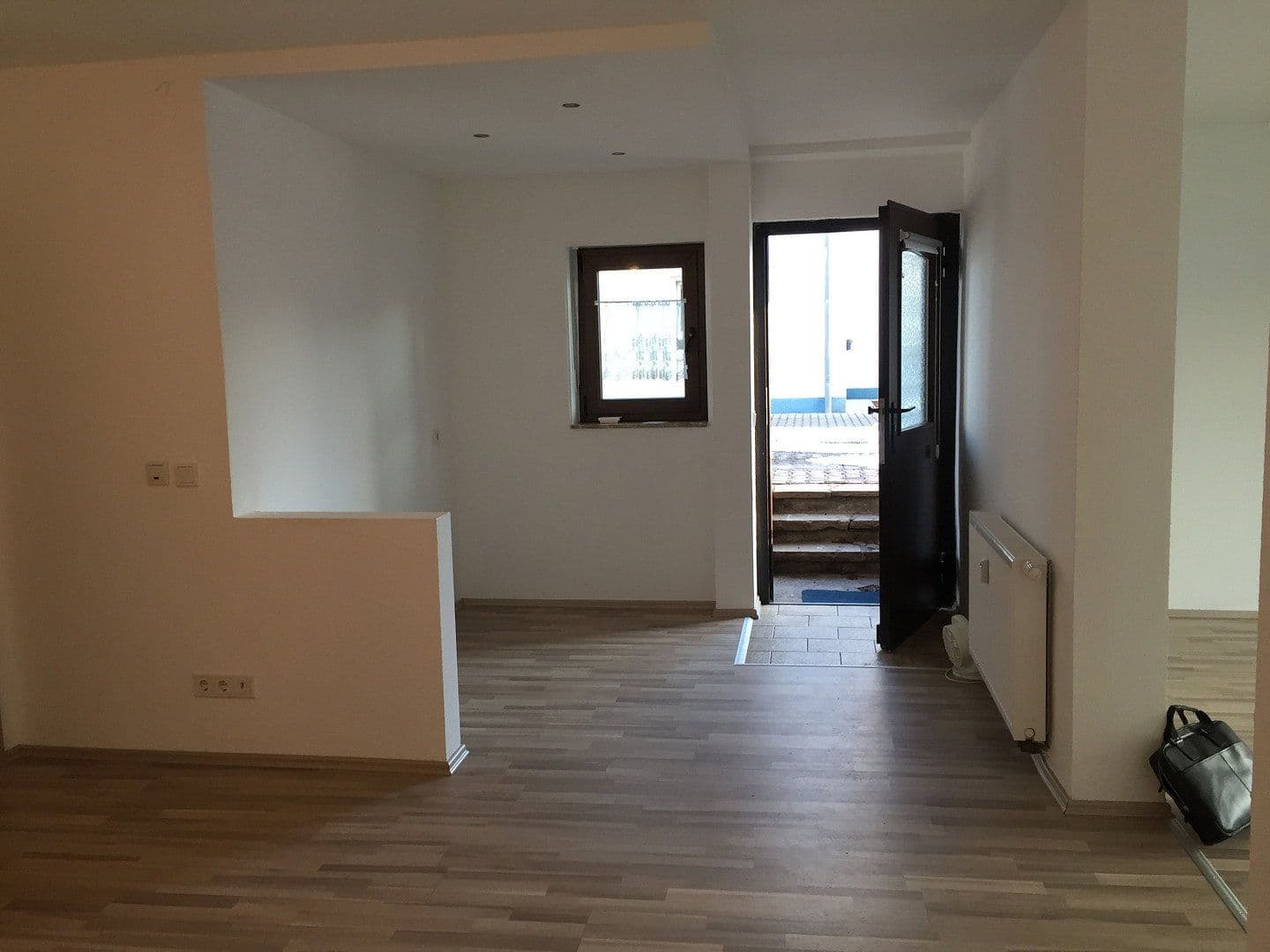 Pronájem bytu 2+1 76 m², Seestraße 14, Pottum, Porýní-Falc Pronájem bytu 2+1 76 m², Seestraße 14, Pottum, Porýní-Falc