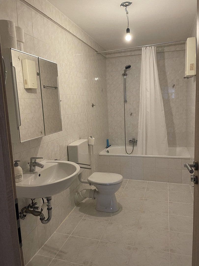 Pronájem bytu 2+1 76 m², Seestraße 14, Pottum, Porýní-Falc Pronájem bytu 2+1 76 m², Seestraße 14, Pottum, Porýní-Falc