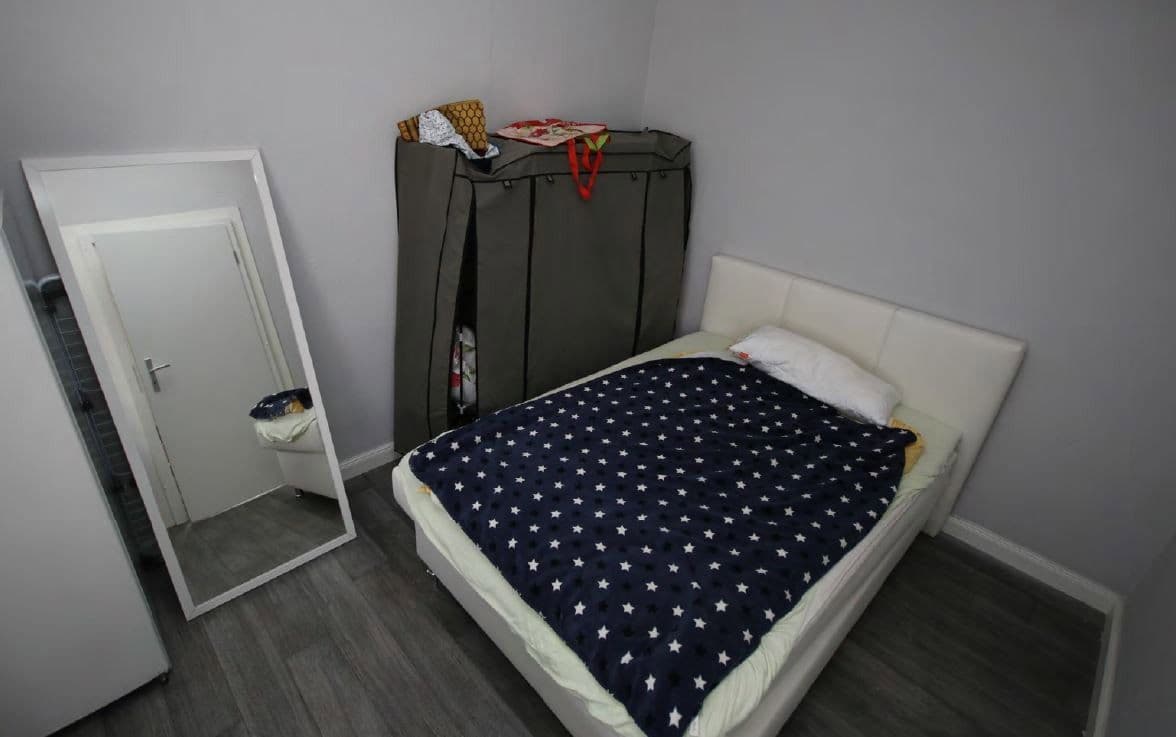 Pronájem bytu 3+1 76 m², Viktoriastr.27, Duisburg, Severní Porýní-Vestfálsko Pronájem bytu 3+1 76 m², Viktoriastr.27, Duisburg, Severní Porýní-Vestfálsko