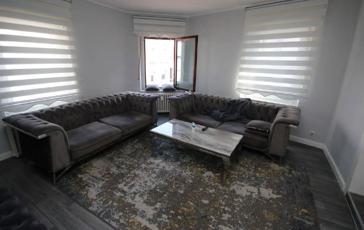 Pronájem bytu 3+1 76 m², Viktoriastr.27, Duisburg, Severní Porýní-Vestfálsko Pronájem bytu 3+1 76 m², Viktoriastr.27, Duisburg, Severní Porýní-Vestfálsko