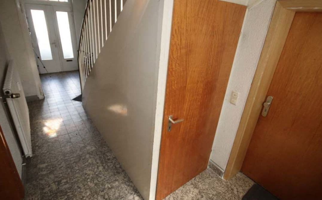 Pronájem bytu 3+1 76 m², Viktoriastr.27, Duisburg, Severní Porýní-Vestfálsko Pronájem bytu 3+1 76 m², Viktoriastr.27, Duisburg, Severní Porýní-Vestfálsko
