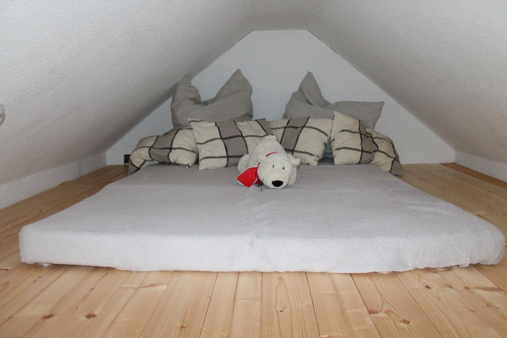 Pronájem bytu 3+1 80 m², Seestermühe, Šlesvicko-Holštýnsko Pronájem bytu 3+1 80 m², Seestermühe, Šlesvicko-Holštýnsko