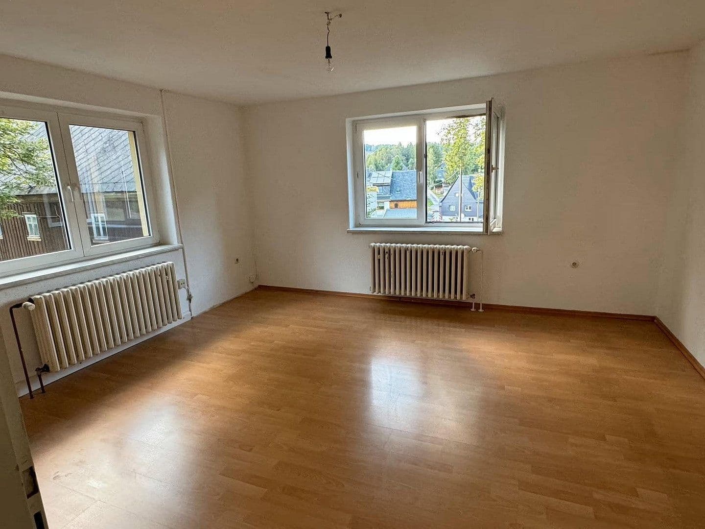 Prodej domu 140 m², pozemek 2.900 m², Neuhausen/Erzgebirge, Sasko Prodej domu 140 m², pozemek 2.900 m², Neuhausen/Erzgebirge, Sasko