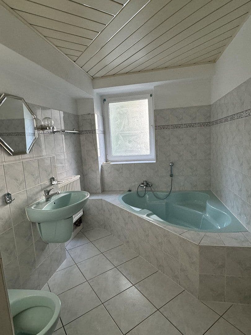 Prodej domu 140 m², pozemek 2.900 m², Neuhausen/Erzgebirge, Sasko Prodej domu 140 m², pozemek 2.900 m², Neuhausen/Erzgebirge, Sasko