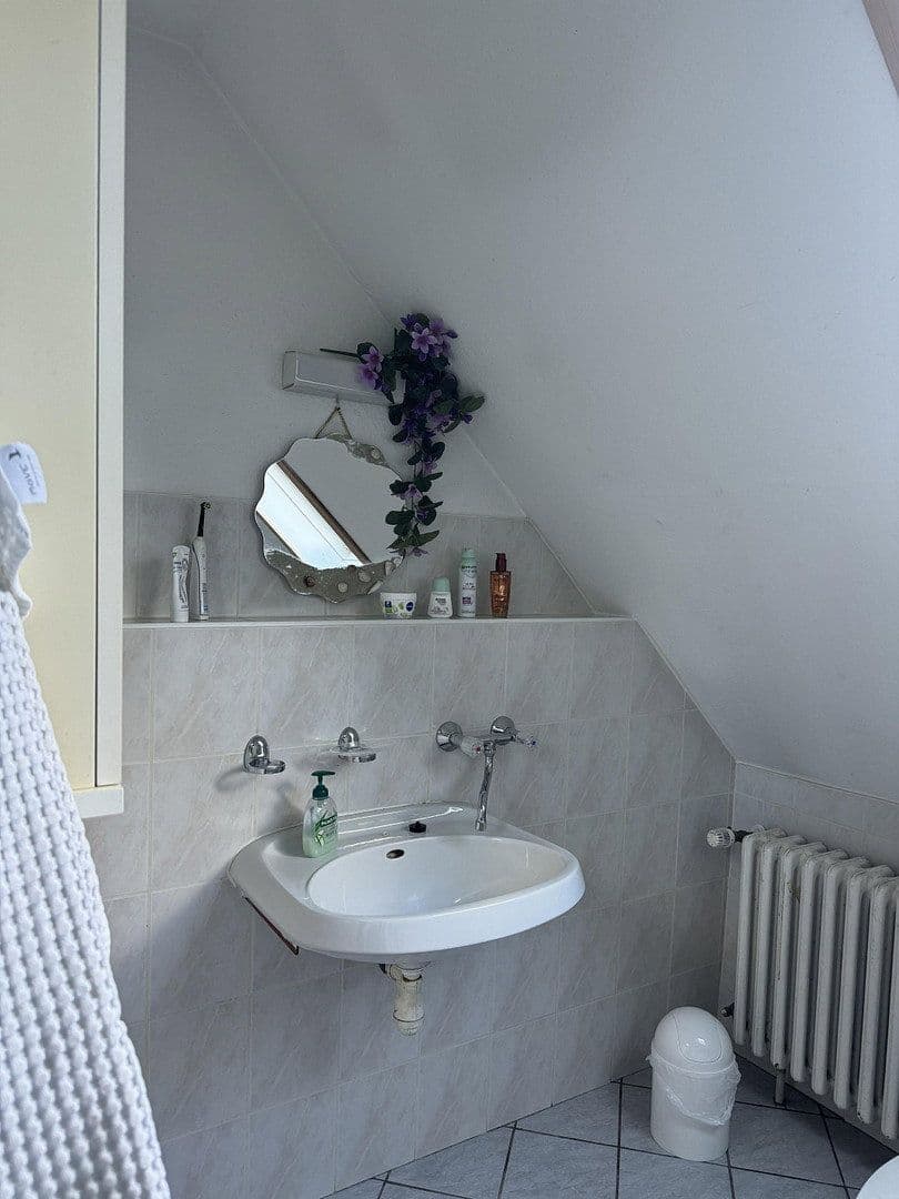 Prodej domu 140 m², pozemek 2.900 m², Neuhausen/Erzgebirge, Sasko Prodej domu 140 m², pozemek 2.900 m², Neuhausen/Erzgebirge, Sasko