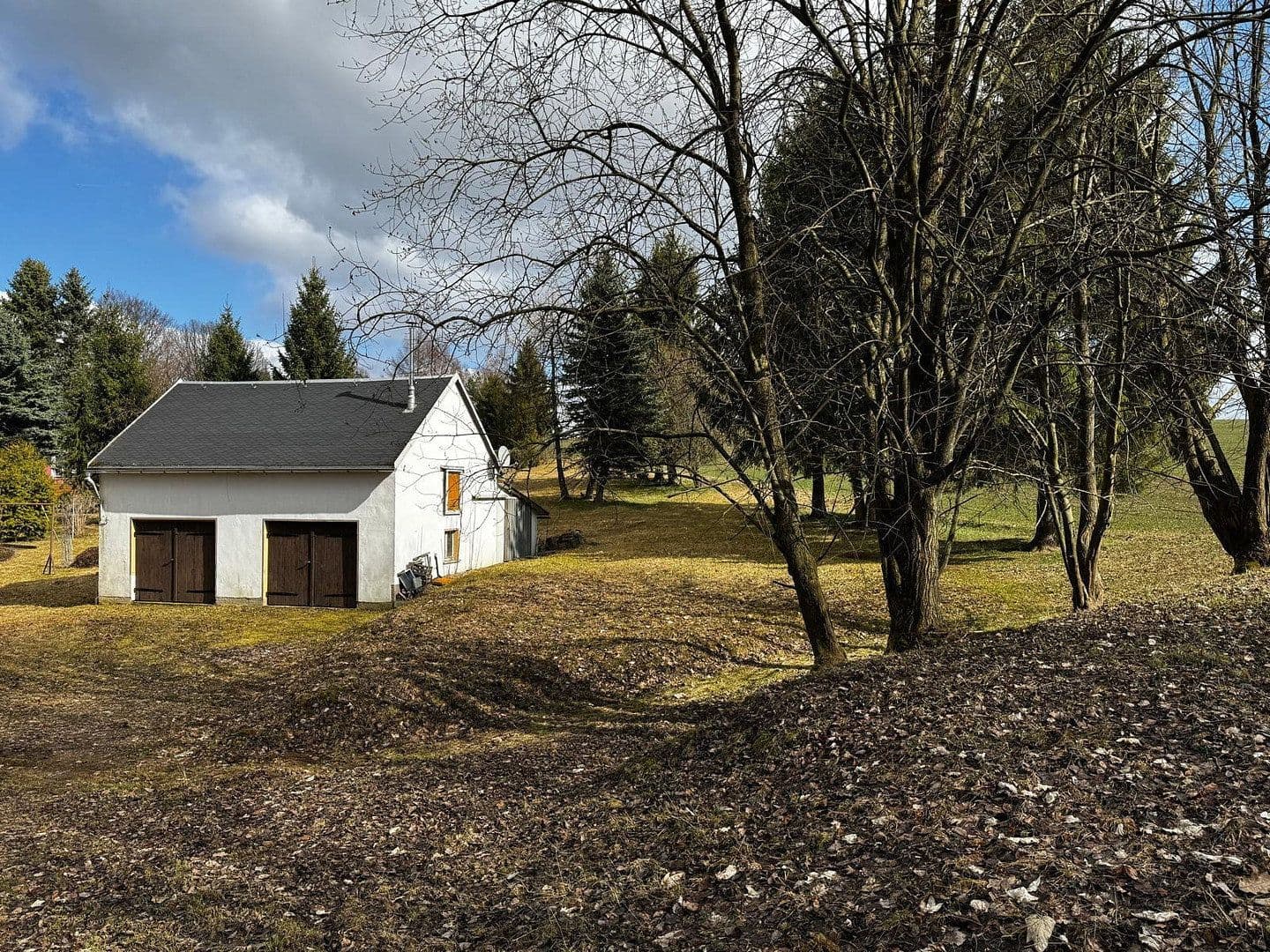 Prodej domu 140 m², pozemek 2.900 m², Neuhausen/Erzgebirge, Sasko Prodej domu 140 m², pozemek 2.900 m², Neuhausen/Erzgebirge, Sasko