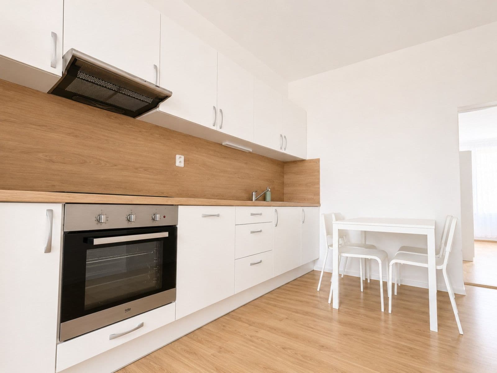 Pronájem bytu 2+1 55 m², Vlhká, Brno, Jihomoravský kraj Pronájem bytu 2+1 55 m², Vlhká, Brno, Jihomoravský kraj